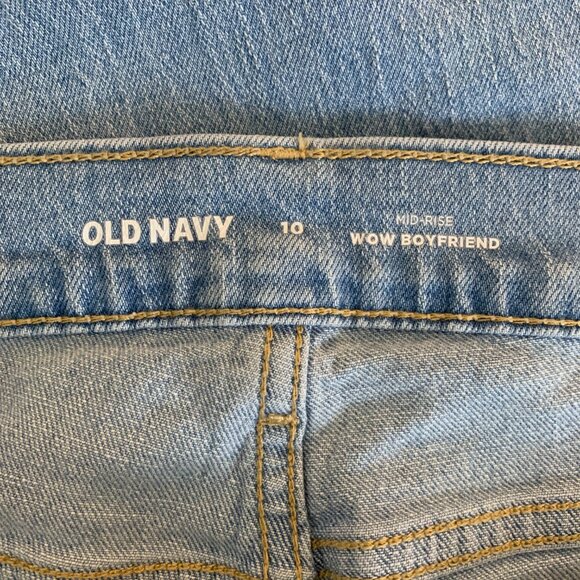 Old Navy WOW Boyfriend Jeans - Picture 2 of 3